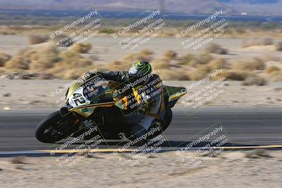 media/Jan-10-2025-CVMA Friday Practice (Fri) [[489e0da257]]/Group 4 and Trackday/Session 2 (Turn 4 Inside)/